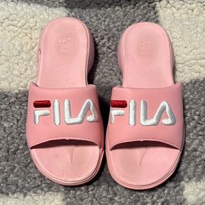 fila platform slides